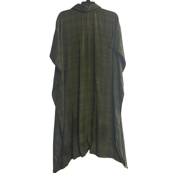 BEYOND Control Women’s Green Shirtdress Coverup Size Small OVERSIZED - Picture 2 of 12